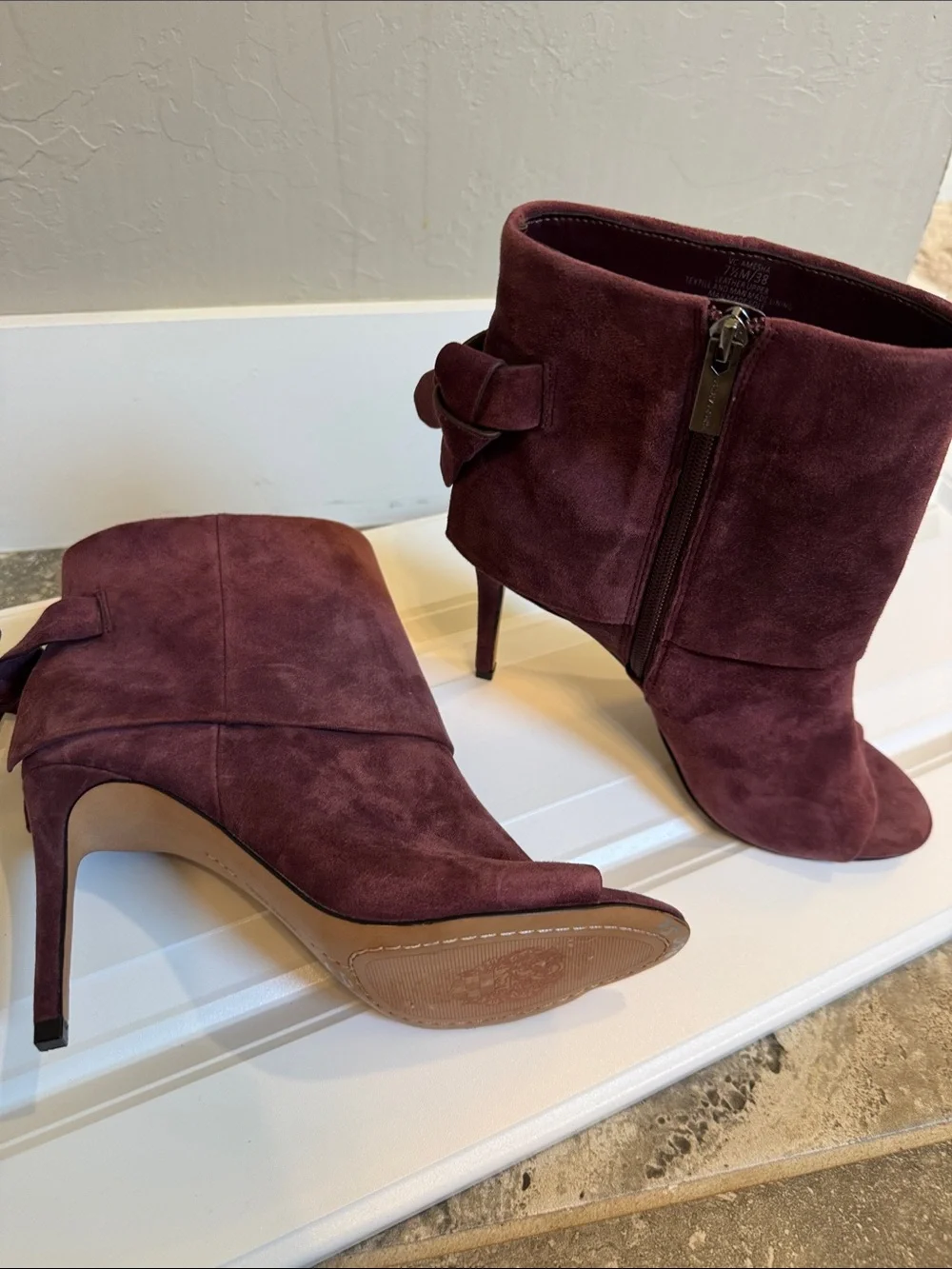 Vince Camuto Amesha Open-Toe Suede Maroon Women’s Ankle Booties with Bow Detail